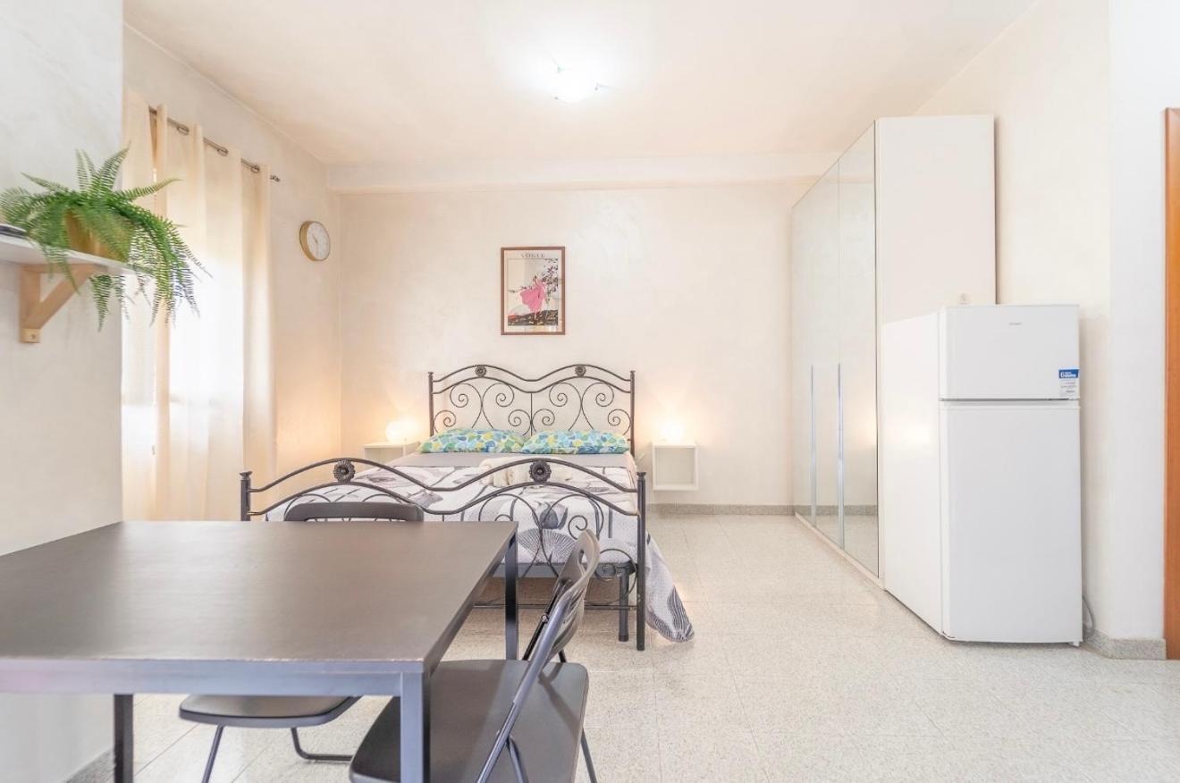 Apartment Residenza Anagnina *